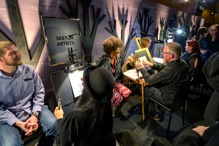 FireGroove provided sketch artists and a fingerprint analysis station, which was inspired by the discovery of fingerprints at the crime scene in the series.