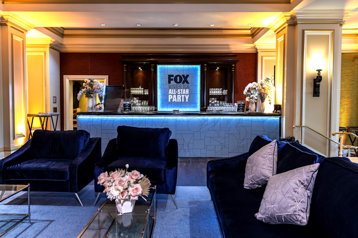 At the Langham Huntington hotel in Los Angeles during the Television Critics Association’s 2020 winter press tour, which took place from January 7 to 19, Russell Harris Event Group produced and designed the party space for the Fox network, with florals by InBlume LA and rentals from Edge Design & Decor and Hire Elegance. Lighten Up handled lighting.