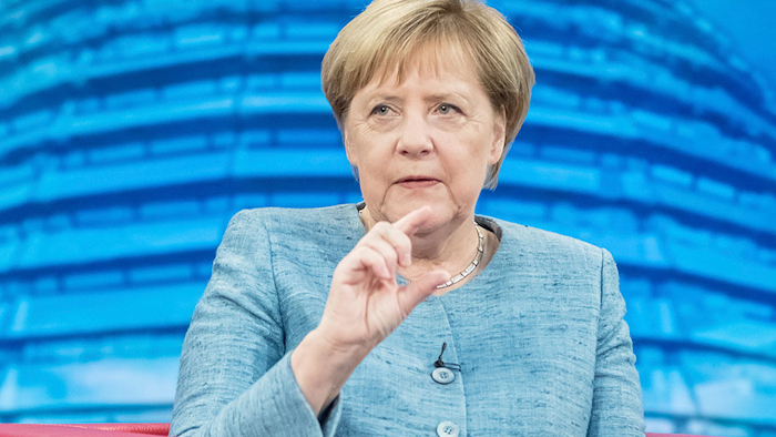 Mnet 195733 Germany Merkel Ap