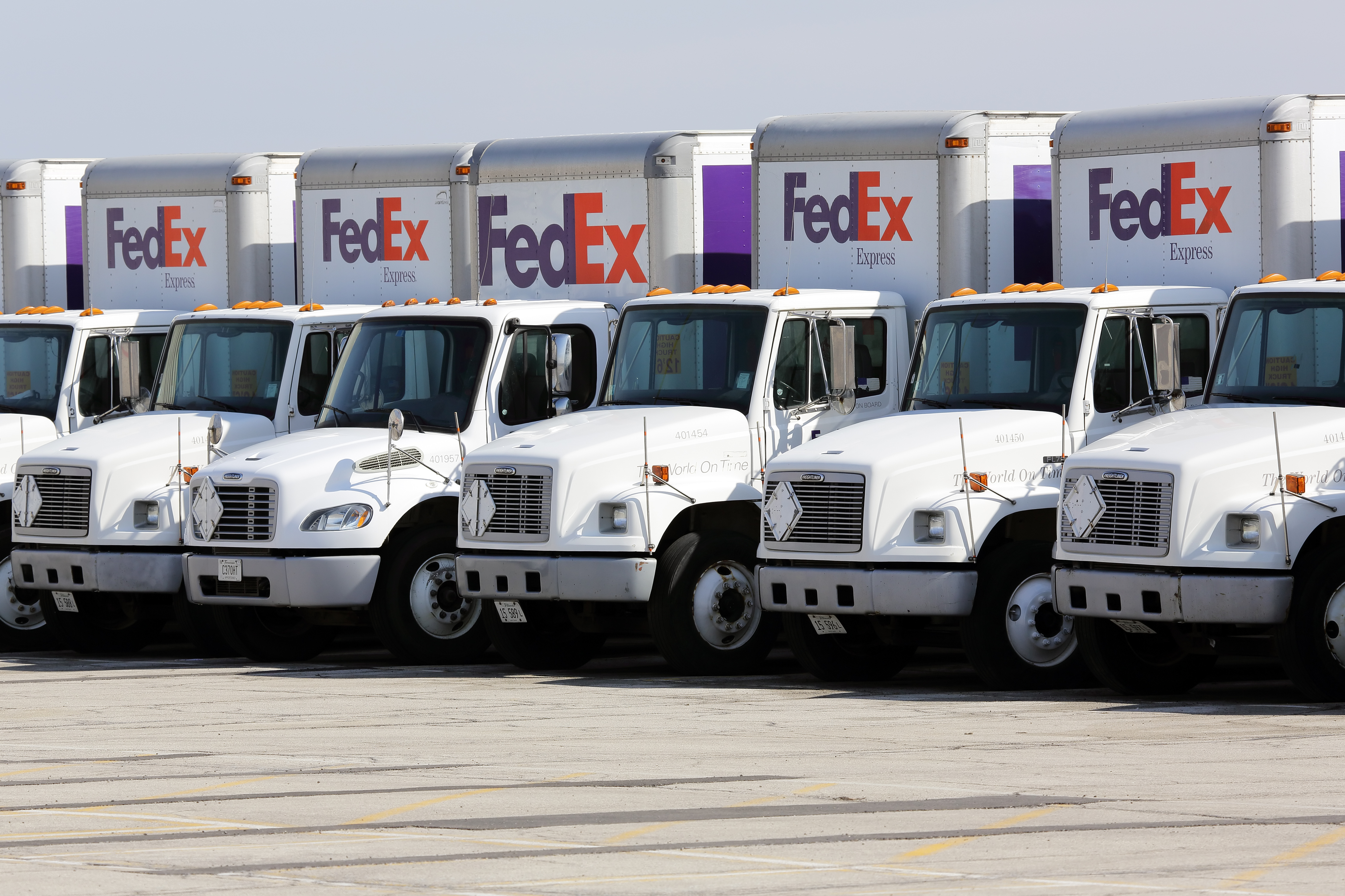Fleet Of Fed Ex Delivery Trucks In A Parking Lot 483290419 4500x3000 (1)