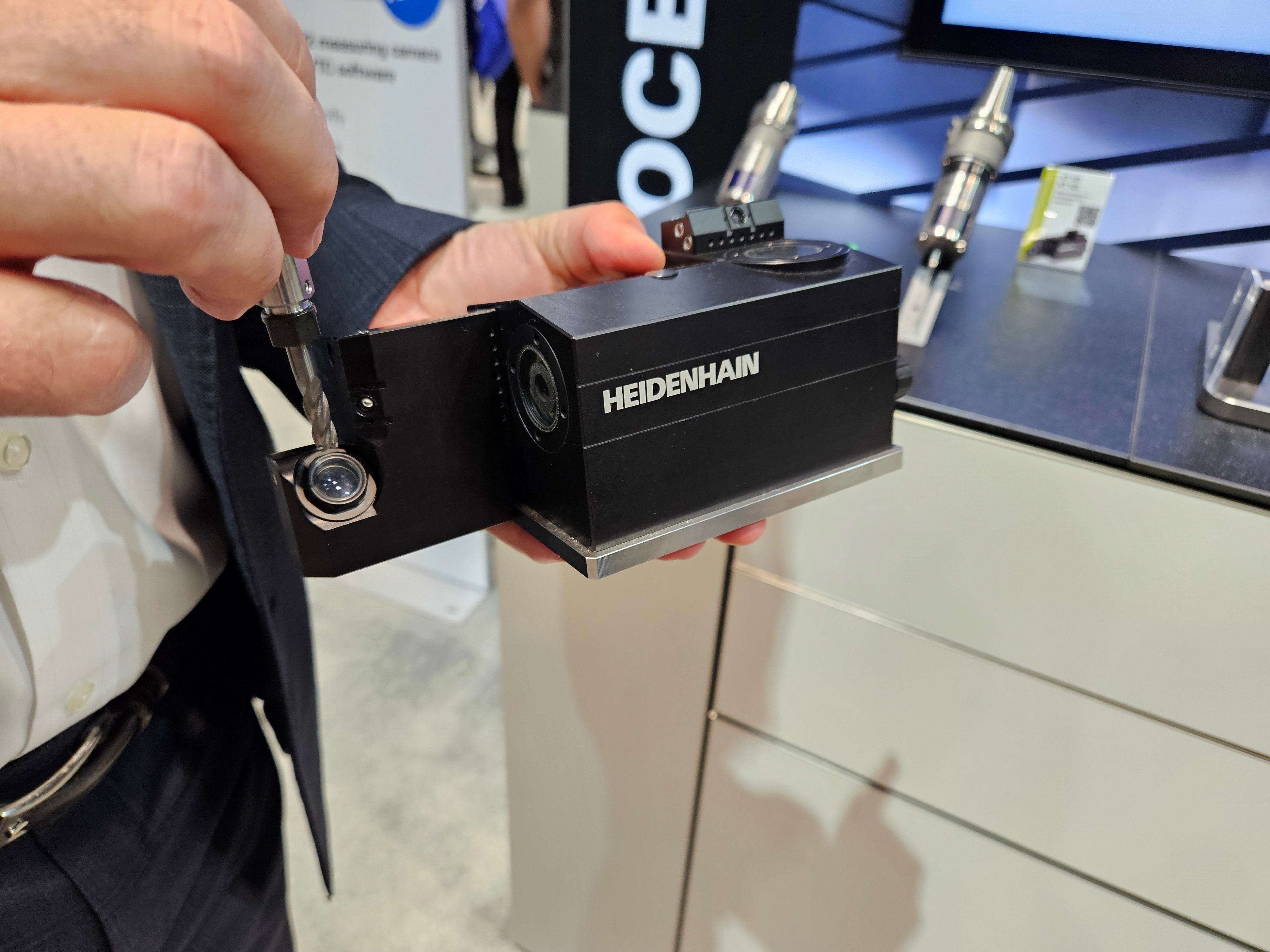 VT 122 measuring camera