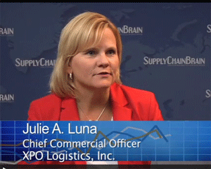 Julie Luna Image 01