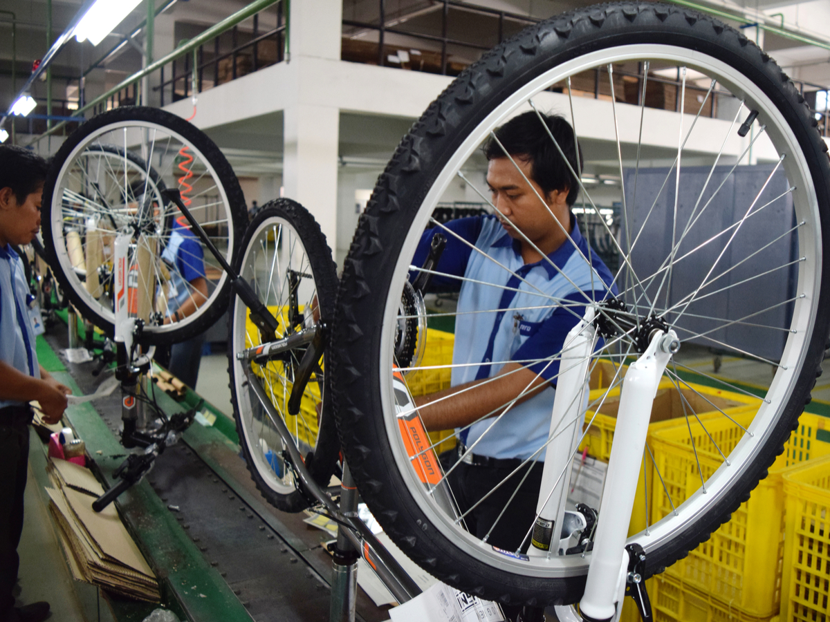 1128 Tariffs Presentan Opportunity
