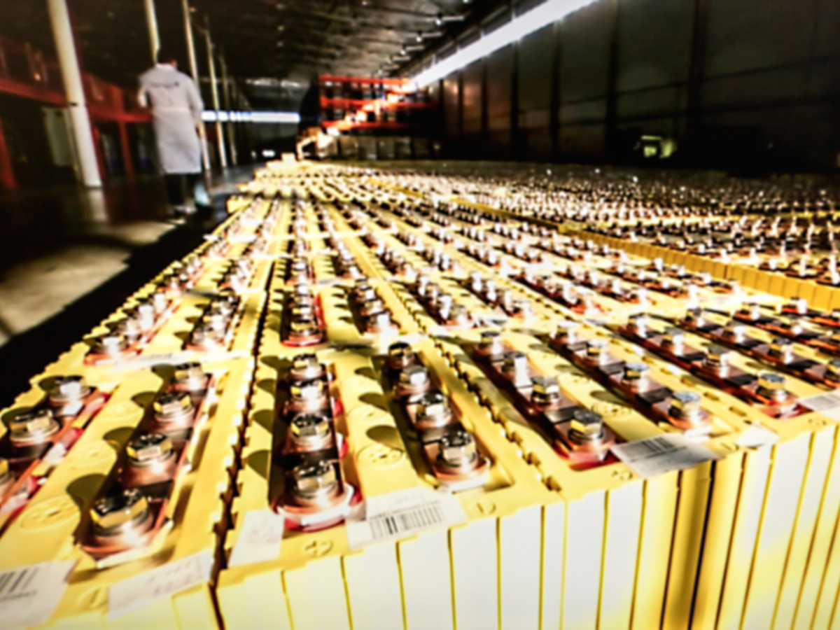 0409 Lithium Ion Battery Coming
