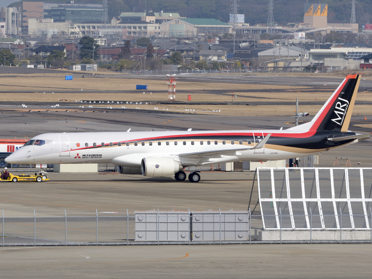 0418 First Japan Built Airliner