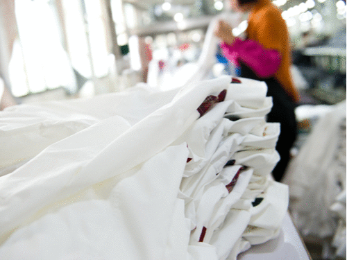 0903 Gap Inc Speeds Up