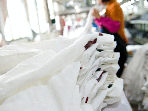 1126 Supply Chains Going Green