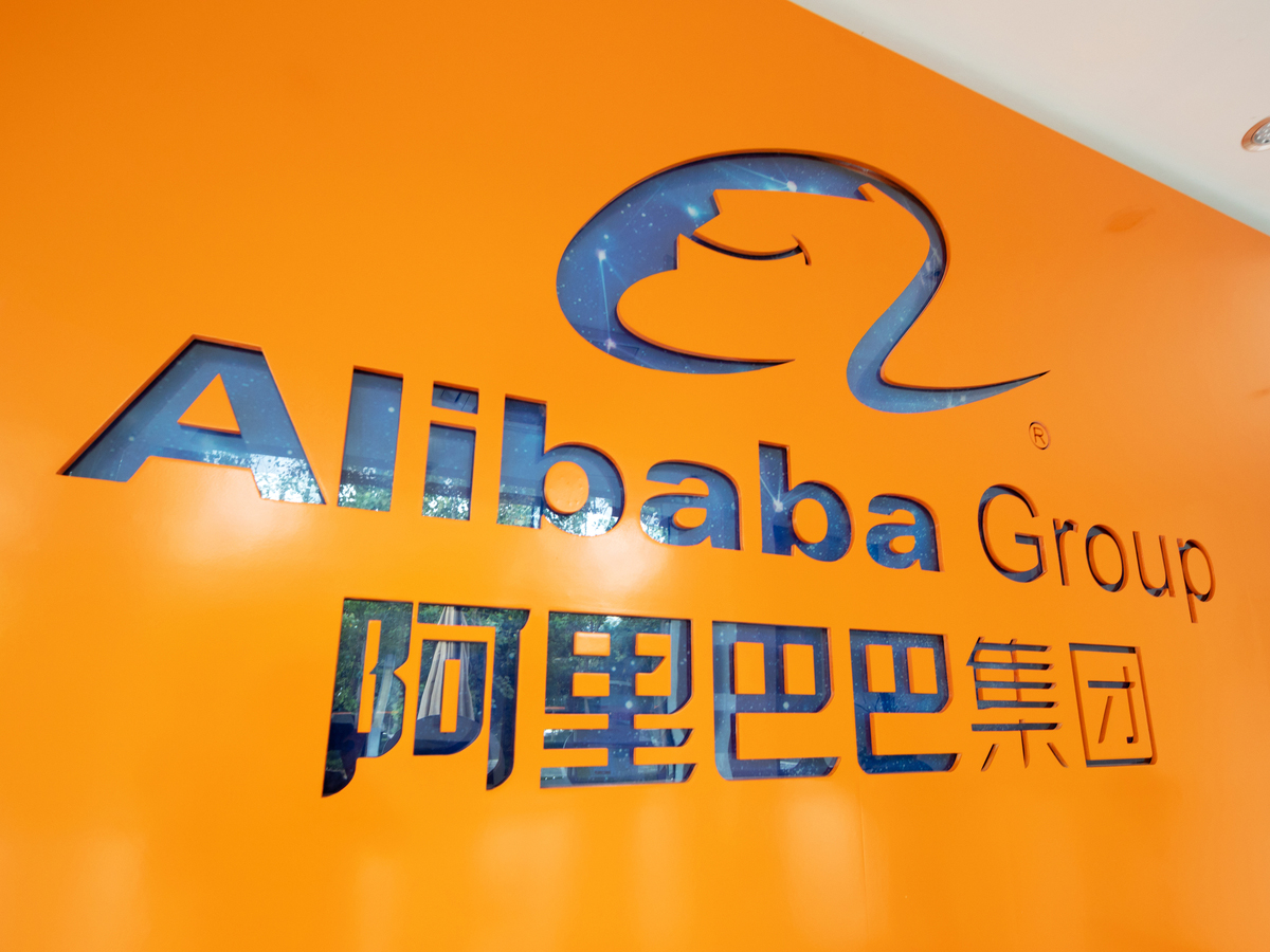 1216 Alibaba Makesa Play