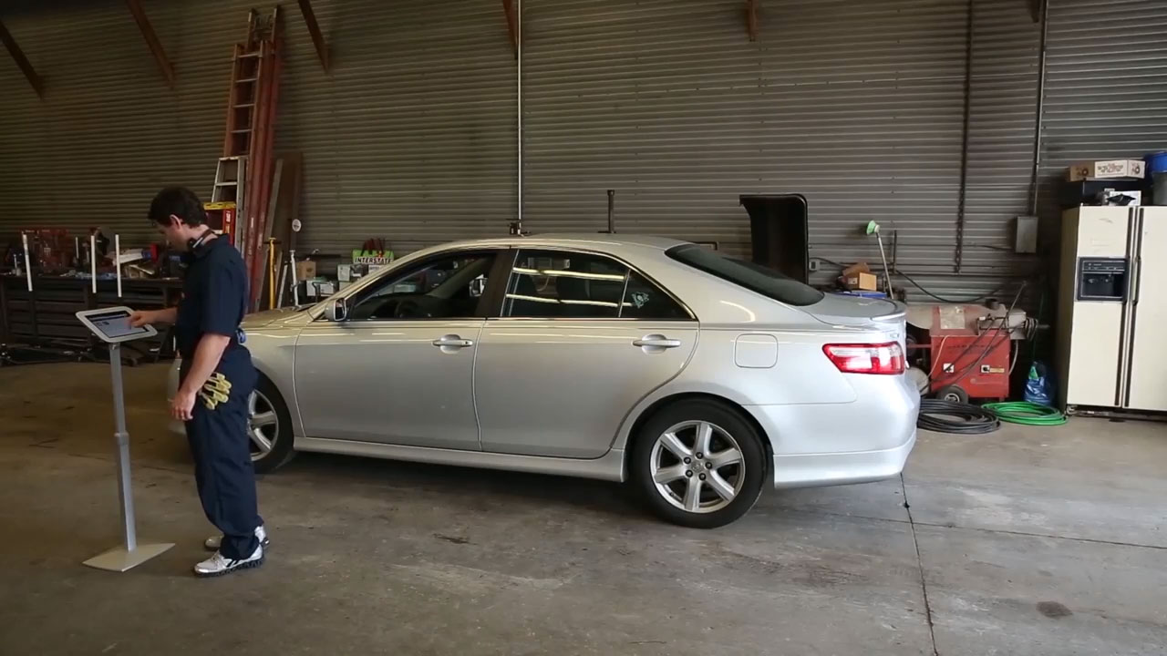 Vocollect Voice- Automotive Inspections - Honeywell