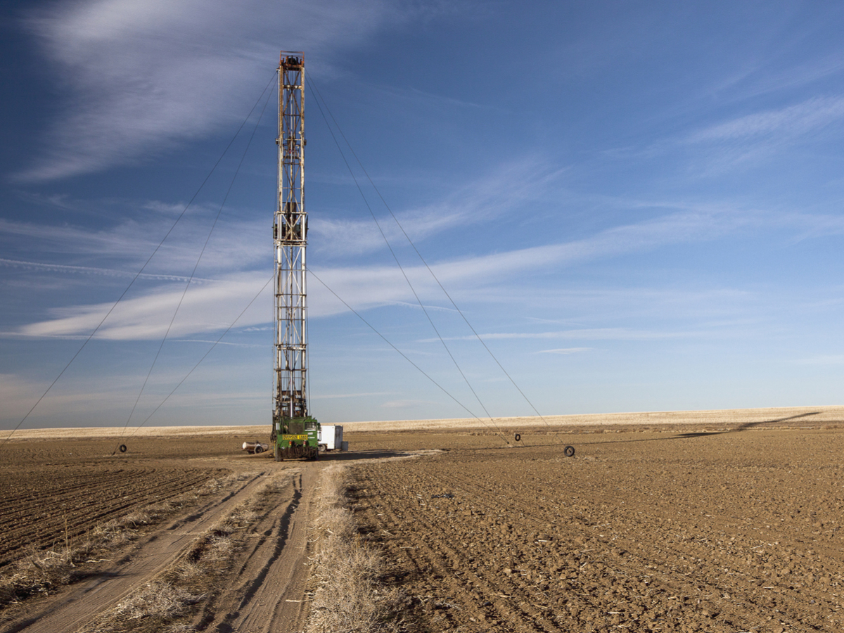 0120 Awash With Natural Gas