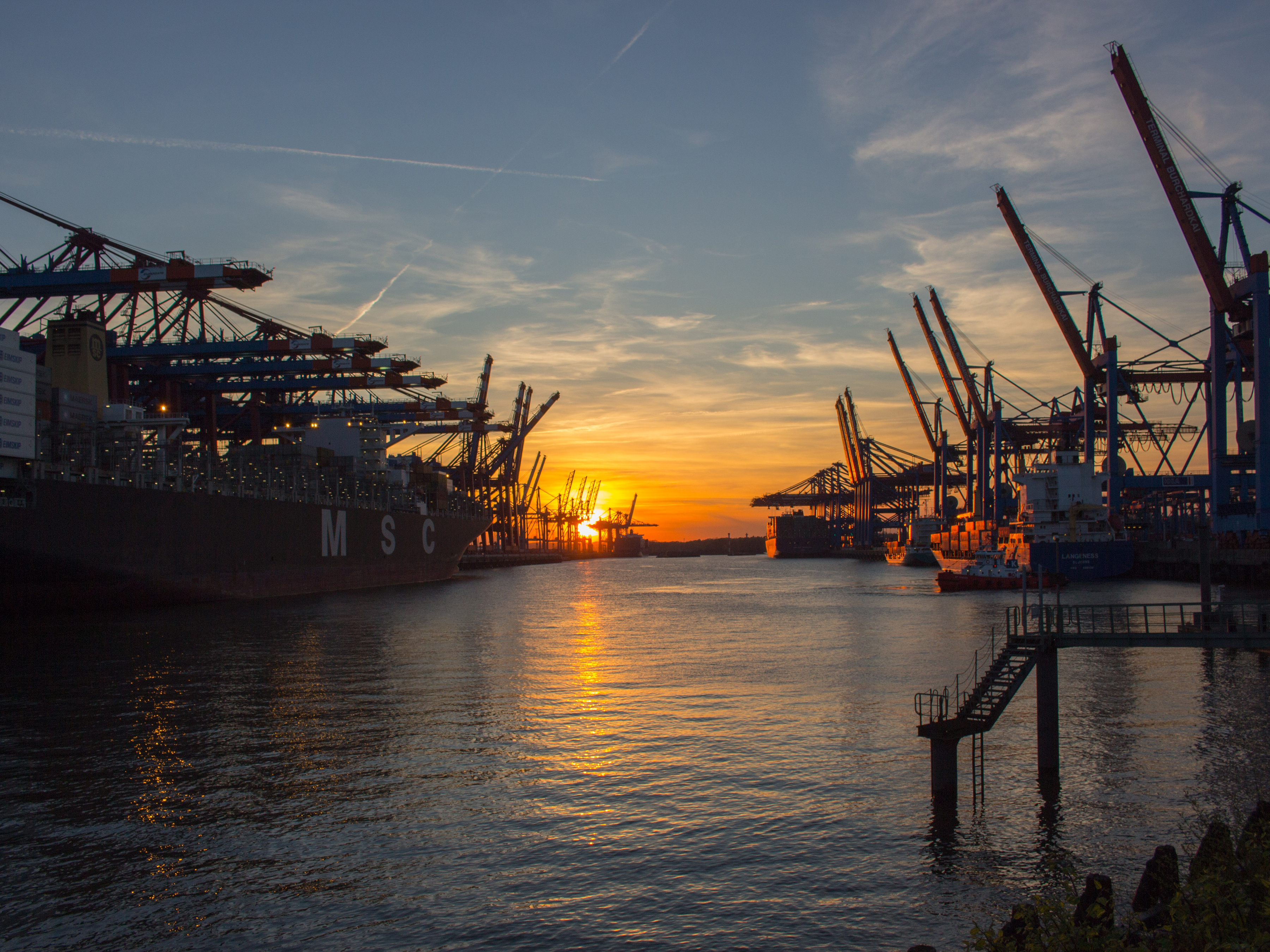 0207 Commodity Shipping