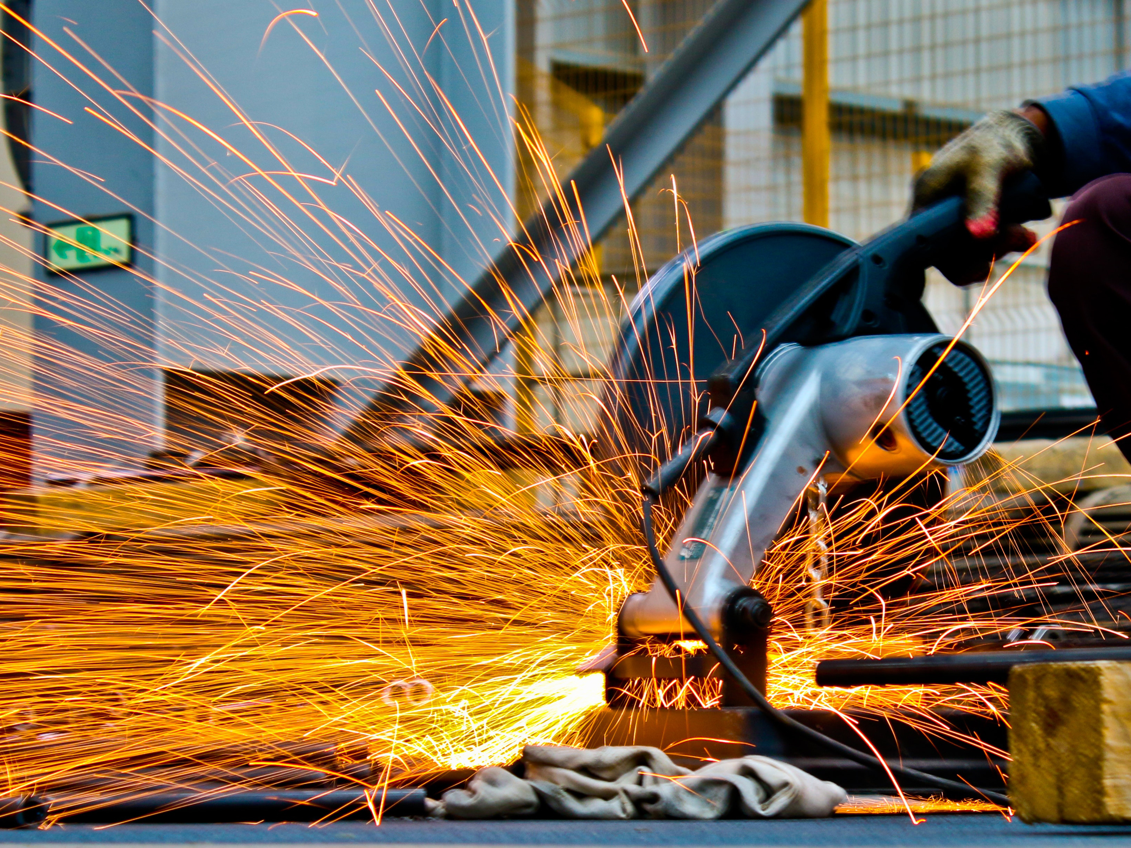 0211 A Rand I Io T Transform Manufacturing
