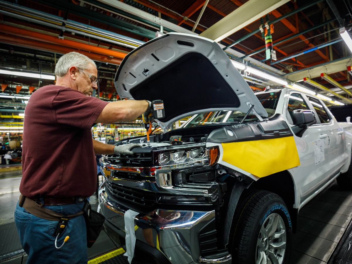0609 Automakers Are Ramping Up
