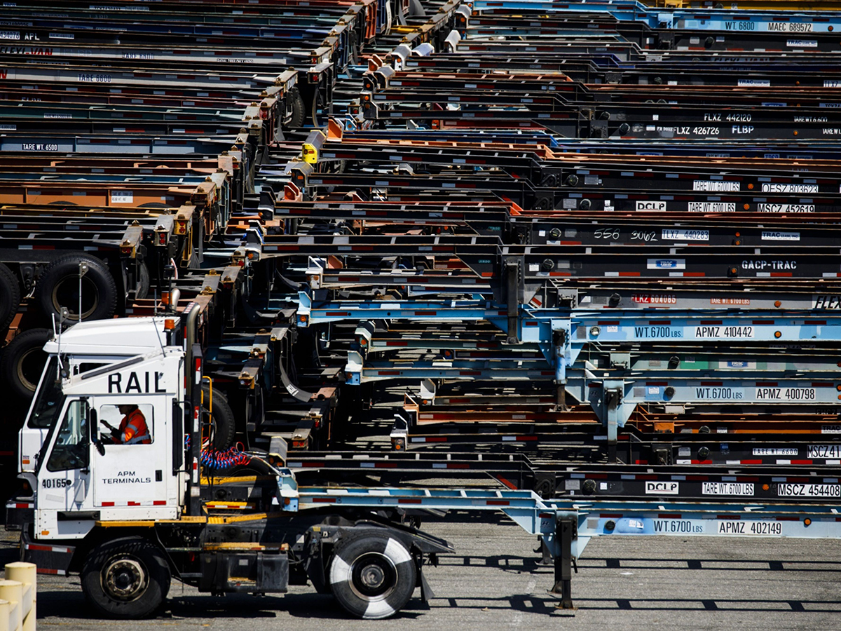 Truck chassis sit stacked at the APM shipping terminal in the Port of Los Angeles. Photo: Bloomberg.
