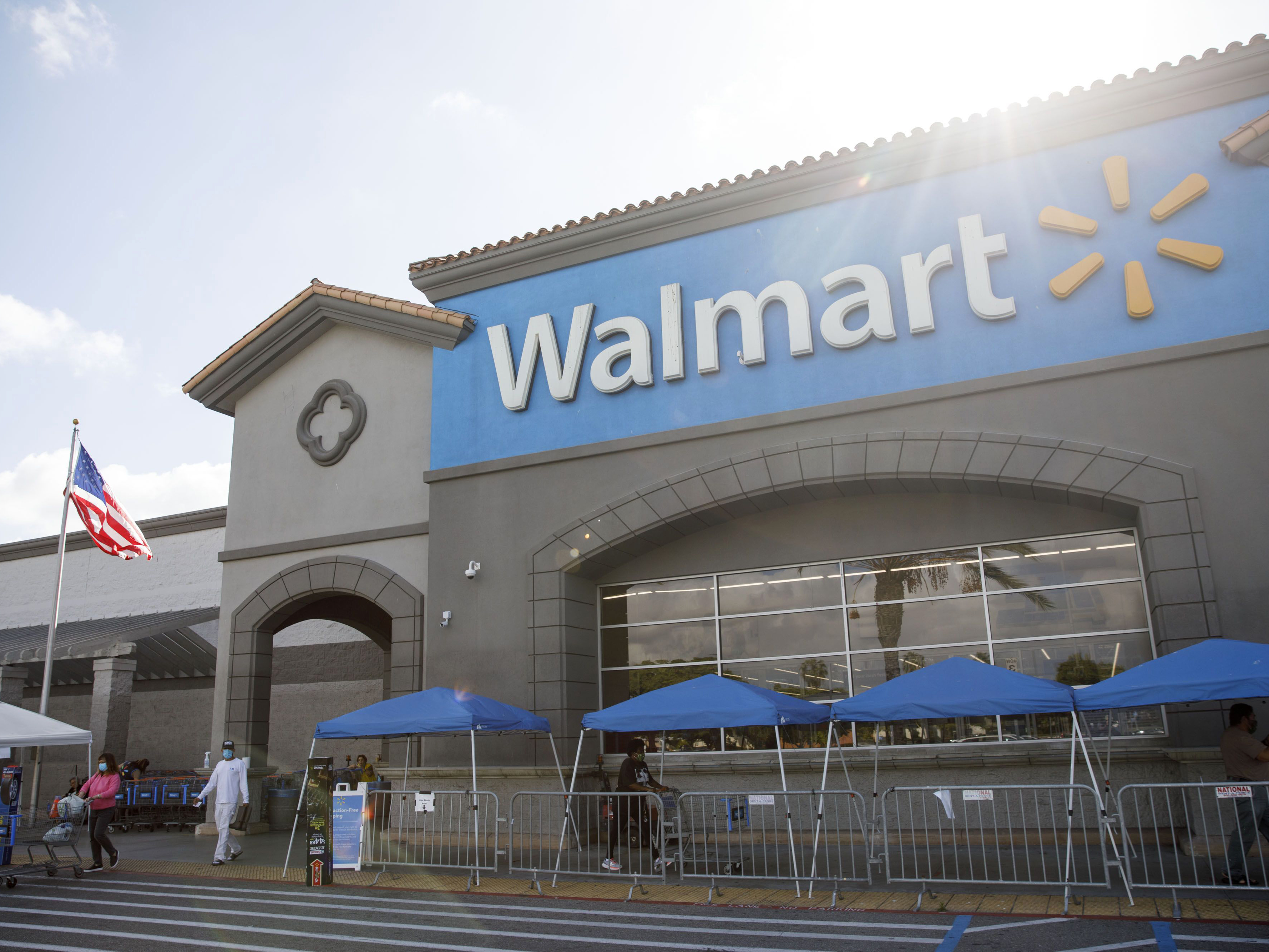 A Walmart Inc. storefront. Photo: Bloomberg.