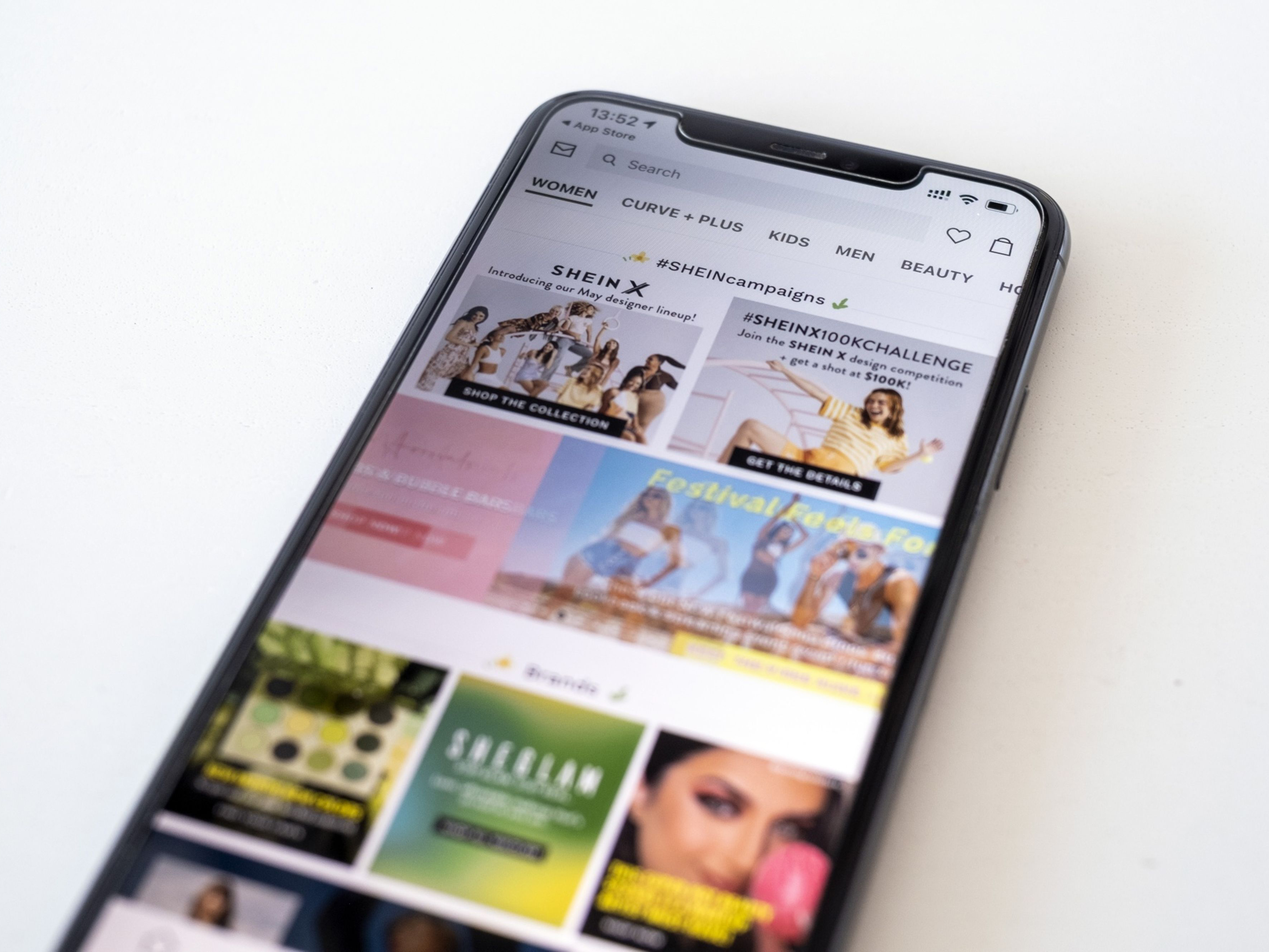 Shein shopping app. Photo: Bloomberg.