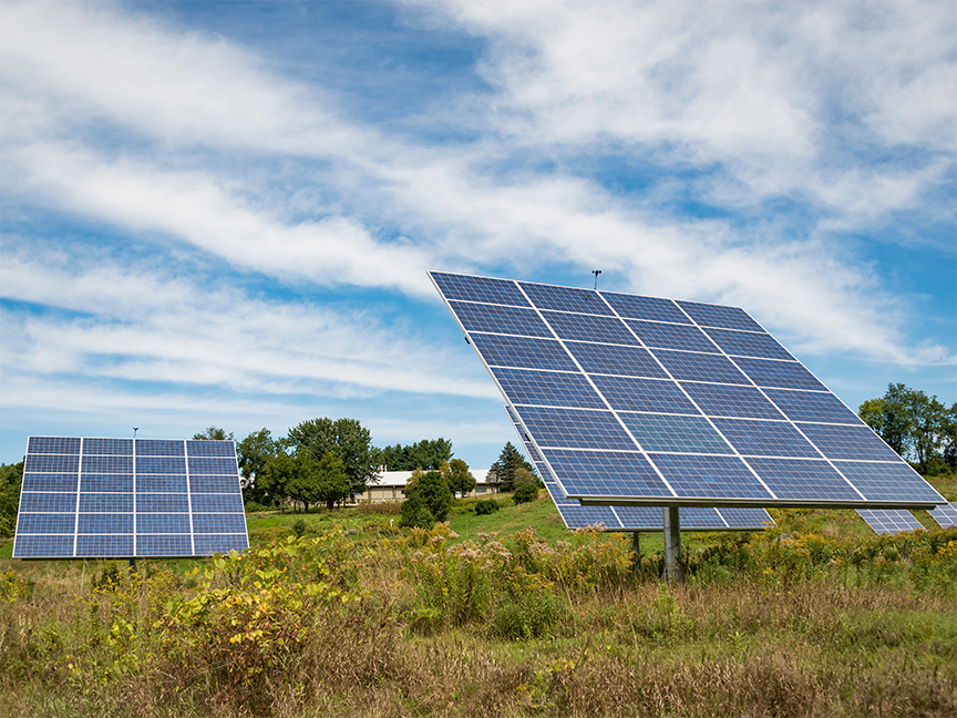 A U.S. solar panel farm. Photo: Getty.