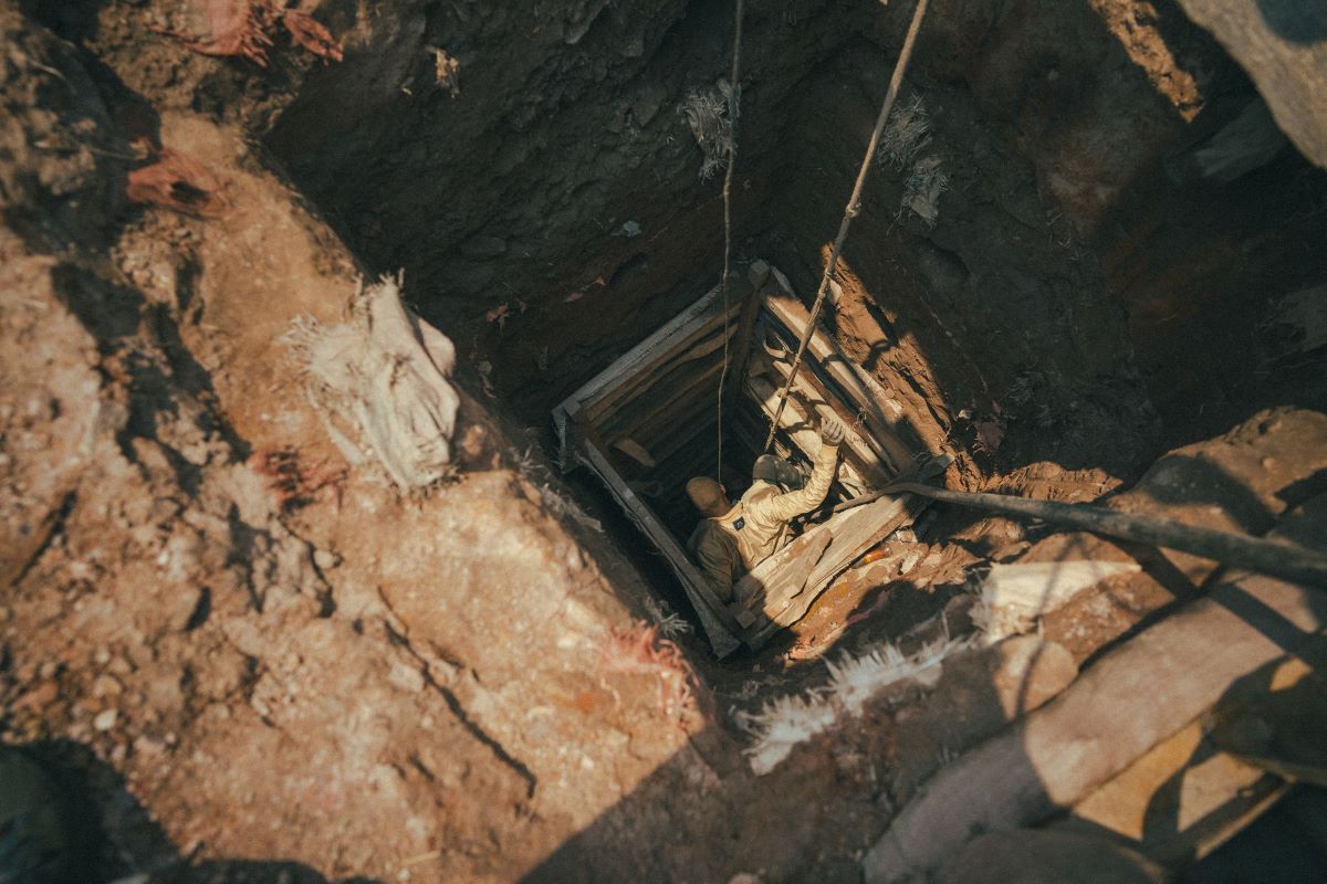 Workers enter a mine in the Democratic Republic of the Congo. Safety for miners, a risky job, is a priority for local advocacy groups. Photo: Jamie Wallisch, Assent.
