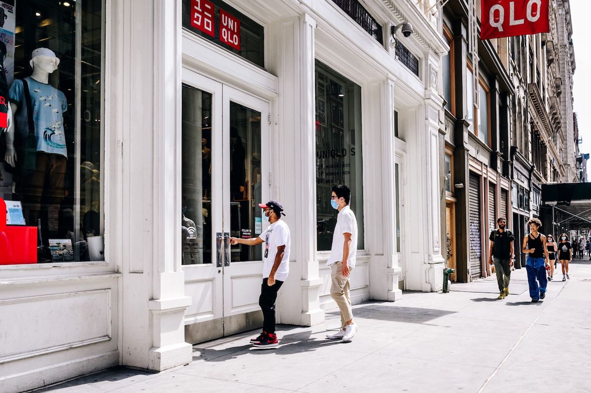 Uniqlo Retail Store Bloomberg