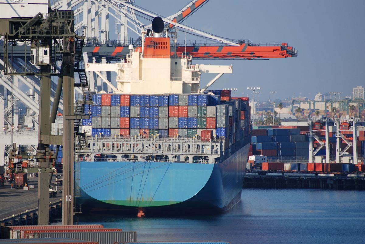 Port of Los Angeles. Photo: iStock.com/jgroup