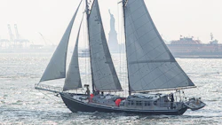 Schooner Apollonia sails across New York Harbor. Photo: Center for Post Carbon Logistics