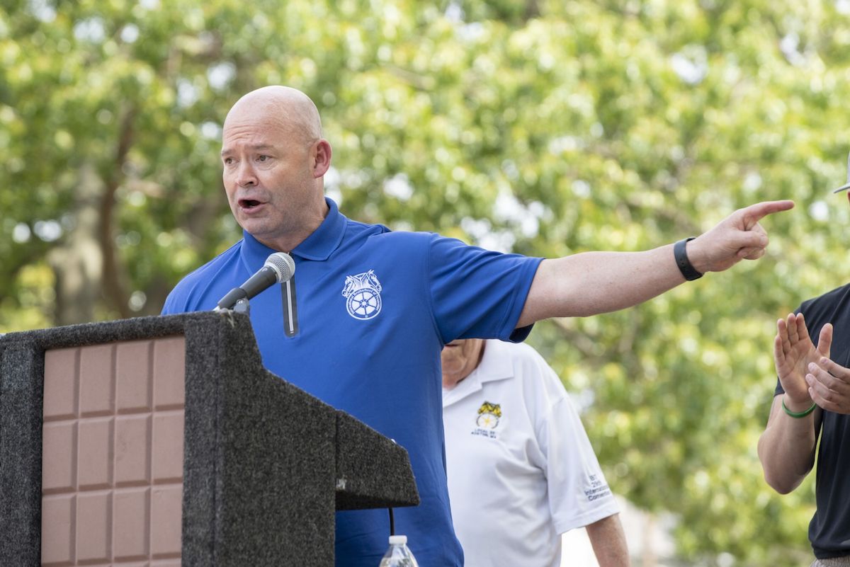 Sean O'Brien, during a rally with Vermont Senator Bernie Sanders in Cambridge, Massachusetts on August 21, 2022. Photo: M. Scott Brauer/Bloomberg