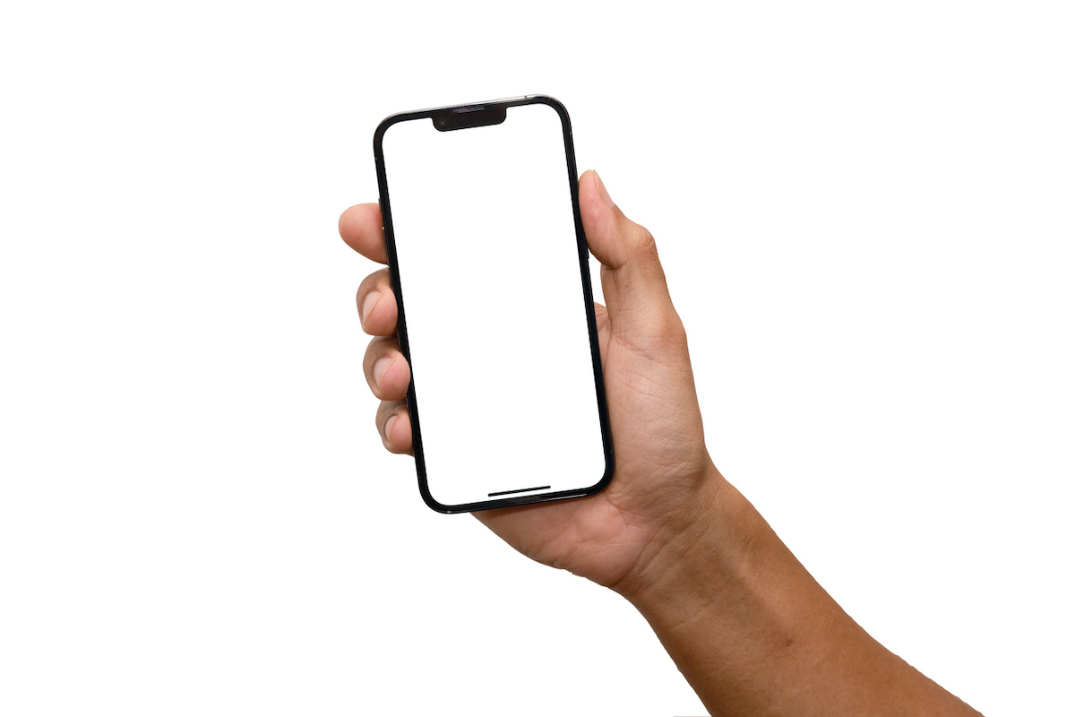 Photo: iStock.com/Hand-robot