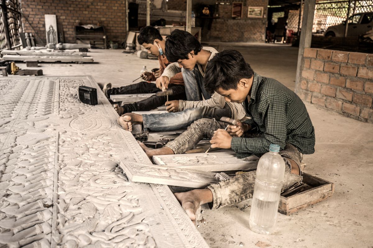 Child labor in Cambodia. Photo: iStock.com/aluxum
