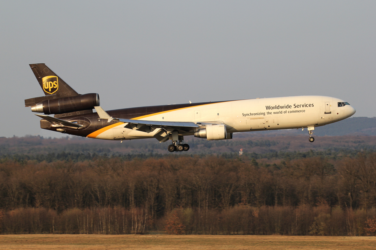 Ups Air Delivery I Stock 1741205213