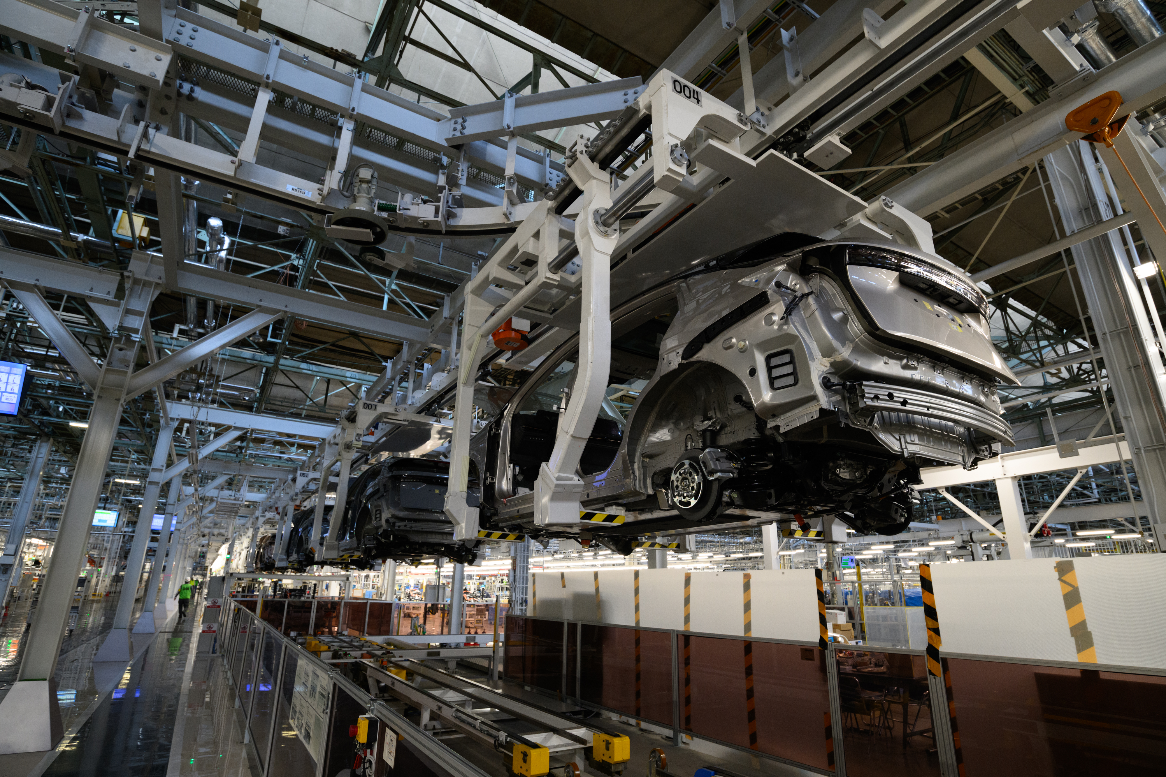 Nissan's Ariya electric crossover SUV on a production line. Photo: Akio Kom/Bloomberg
