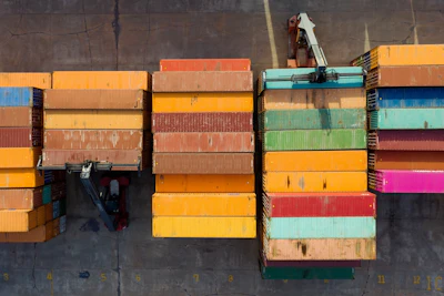 Shipping containers in South Korea. Photographer: SeongJoon Cho/Bloomberg