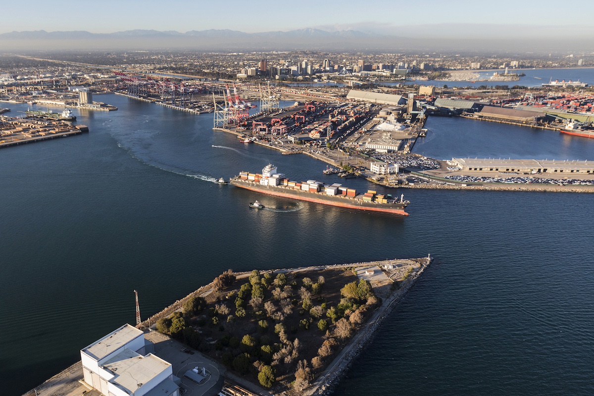 Port of Long Beach. Photo: iStock / trekandshoot