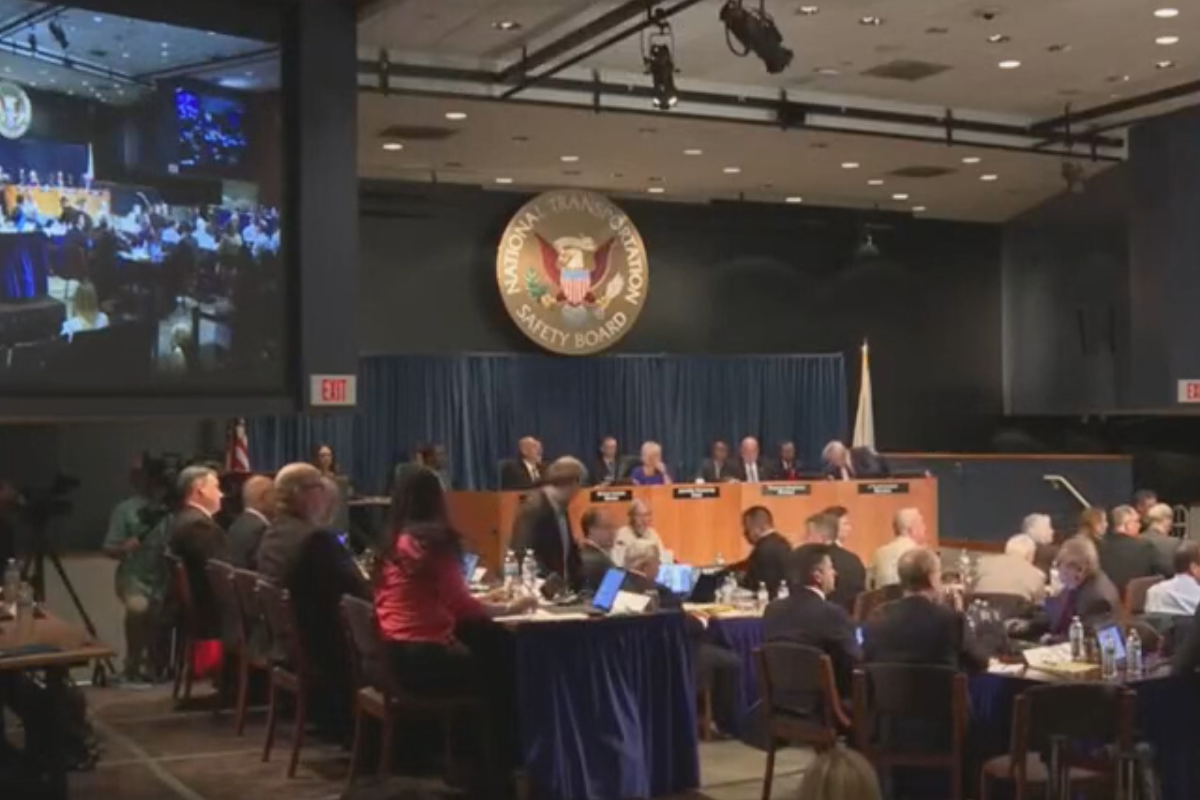 Boeing and SpiritAerosystems executives testifying in front of the National Transportation Safety Board on August 6. Photo: CSPAN