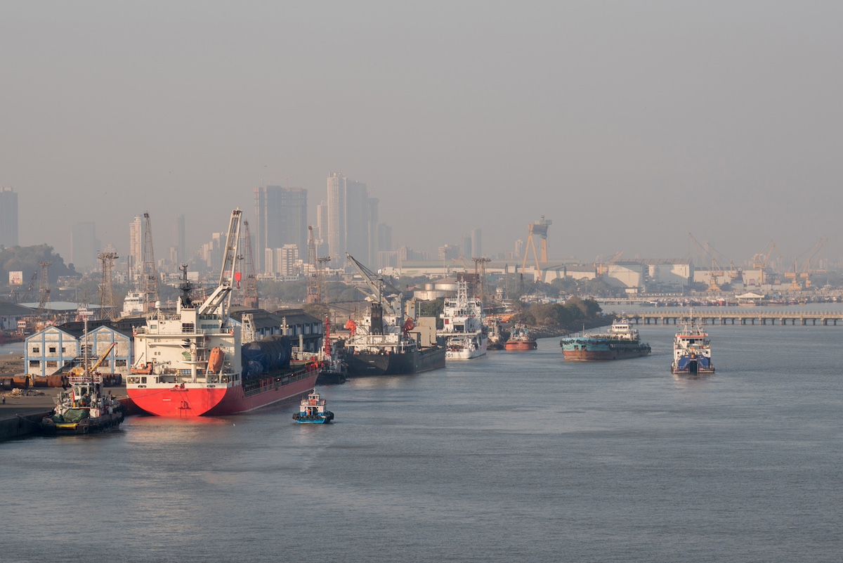 India's Port of Mumbai. Photo: iStock / mgstudyo