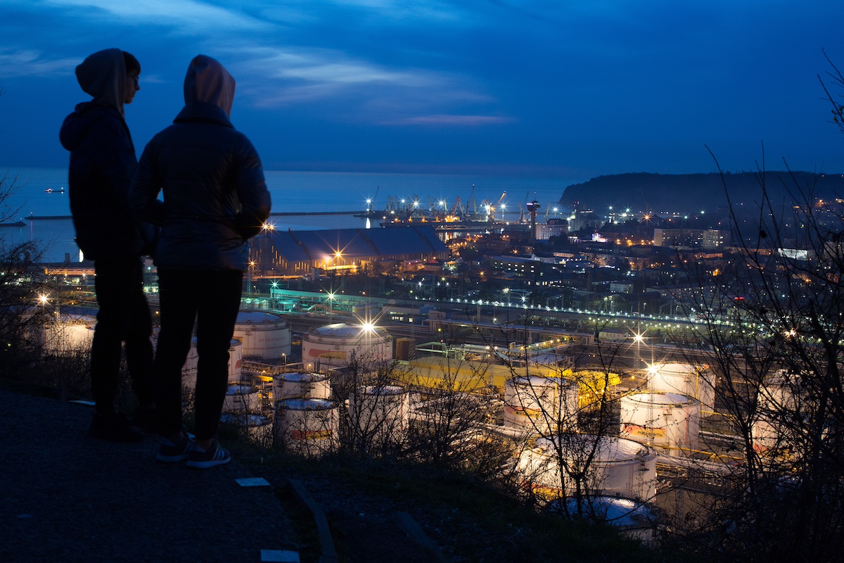 Oil storage tanks in Tuapse, Russia. Photo: Bloomberg