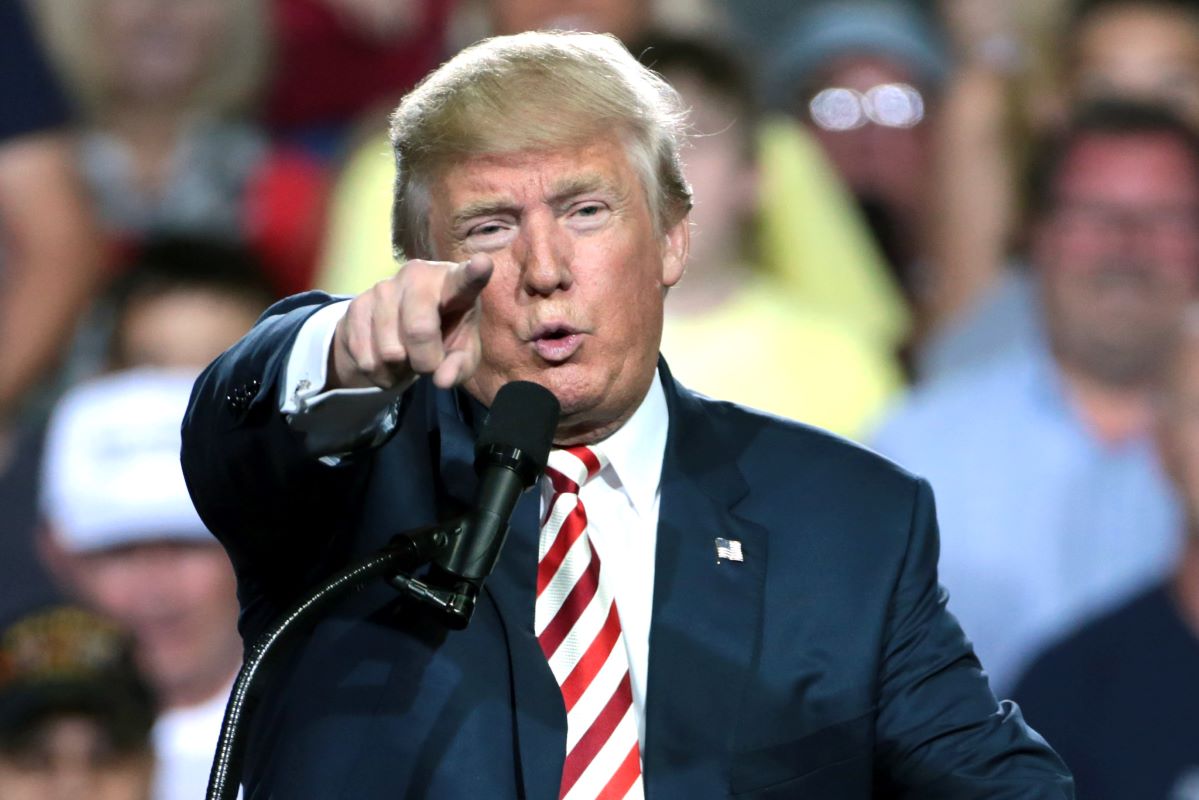 Donald Trump speaking with supporters at a campaign rally at the Prescott Valley Event Center in Prescott Valley, Arizona. Photo: Gage Skidmore, Flickr