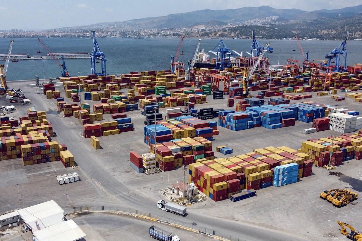 Ship-to-shore cranes and shipping containers at the commercial Port of Izmir, also known as Alsancak Port. Photo: Moe Zoyari / Bloomberg