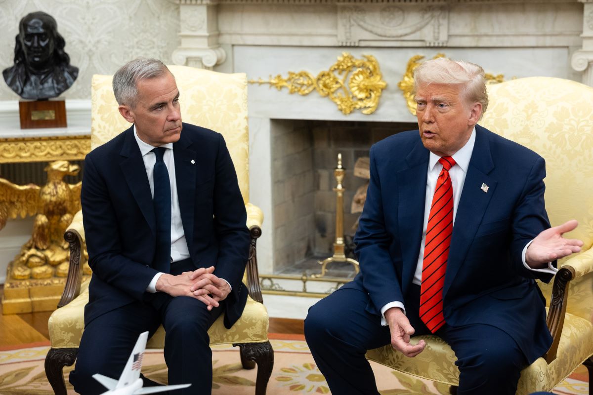 Donald Trump, right, and Mark Carney. Photographer: Francis Chung/Politico/Bloomberg