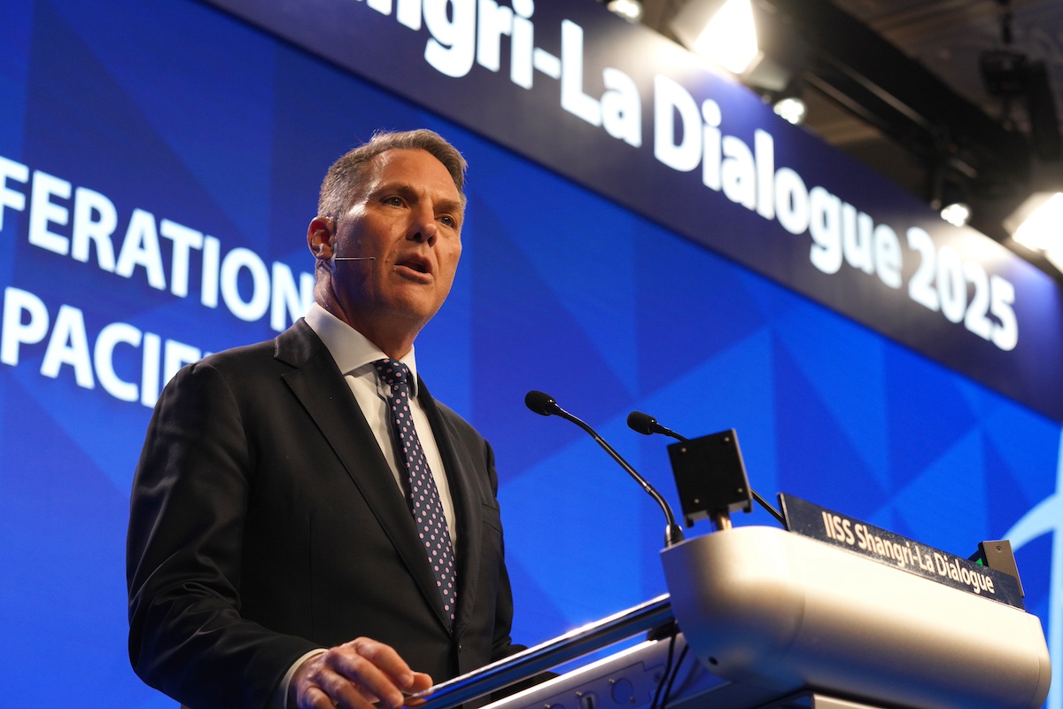 Richard Marles at the IISS Shangri-La Dialogue on May 31. Photo: Ore Huiying / Bloomberg