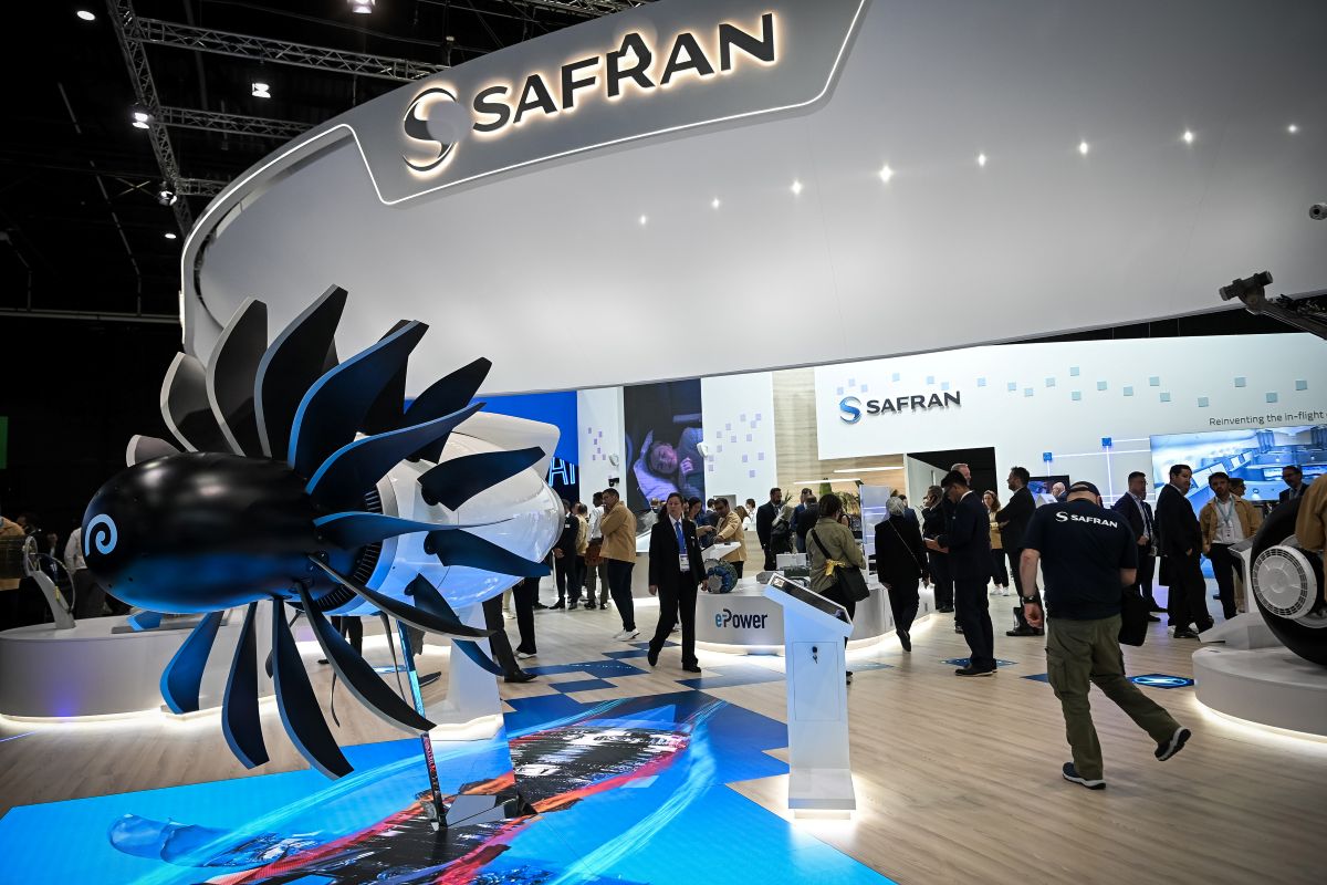 An aero engine display at the Safran pavilion at the 2025 Paris Air Show. Photographer: Matthieu Rondel/Bloomberg