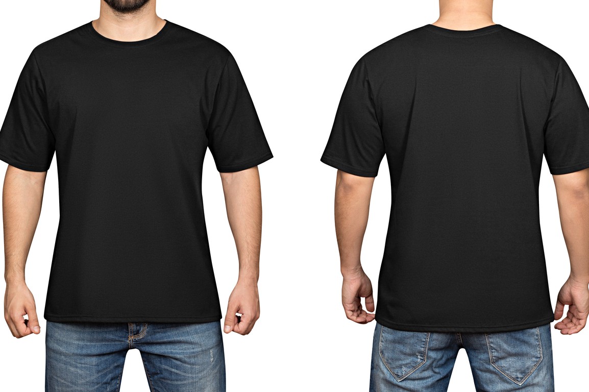 A men's cotton T-shirt or a 100% cotton knit top? Let AI decide. Photo: iStock/Radionphoto