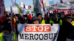 Farmers during a demonstration against the EU-Mercosur trade pact in Warsaw, on Jan. 9. Photographer: Damian Lemanski/Bloomberg