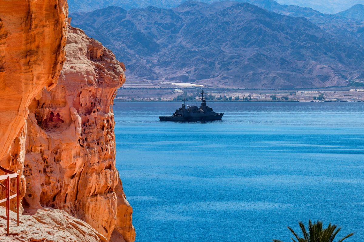 A Navy ship patrols the Red Sea. Photo: iStock/gorsh13