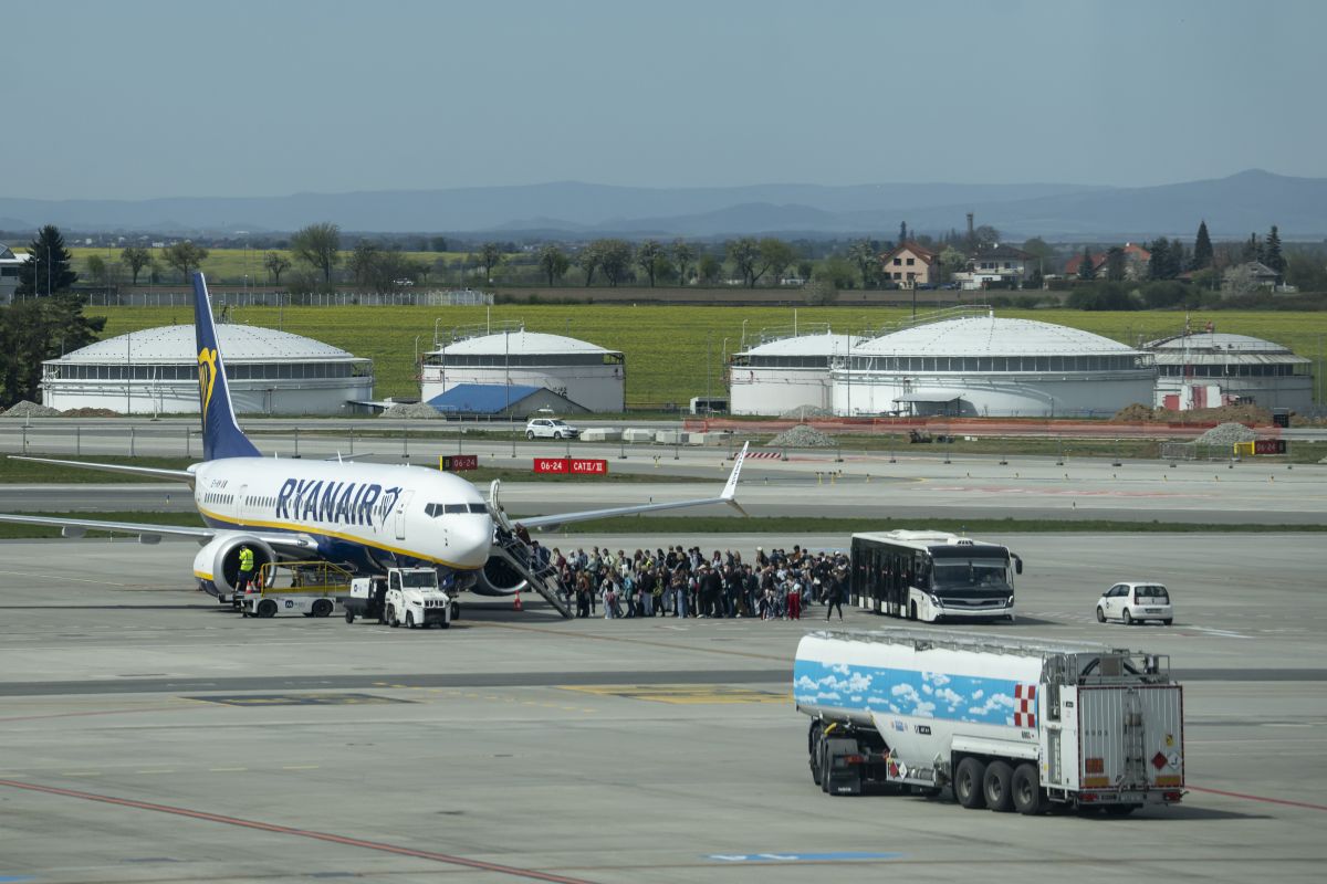 A fuel tanker containing Jet A1 aviation fuel on the tarmac at Vaclav Havel Airport in Prague. Photographer: Milan Jaros/Bloomberg