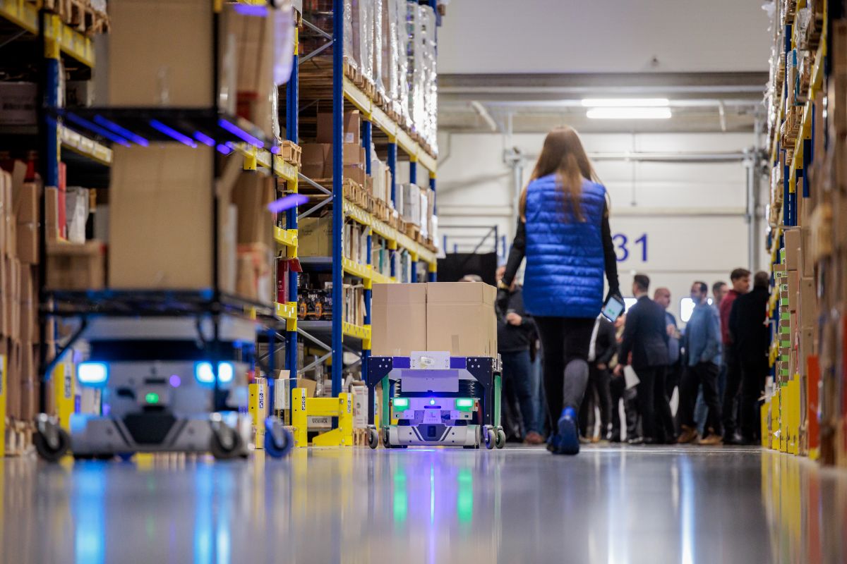 Photo: Locus Robotics