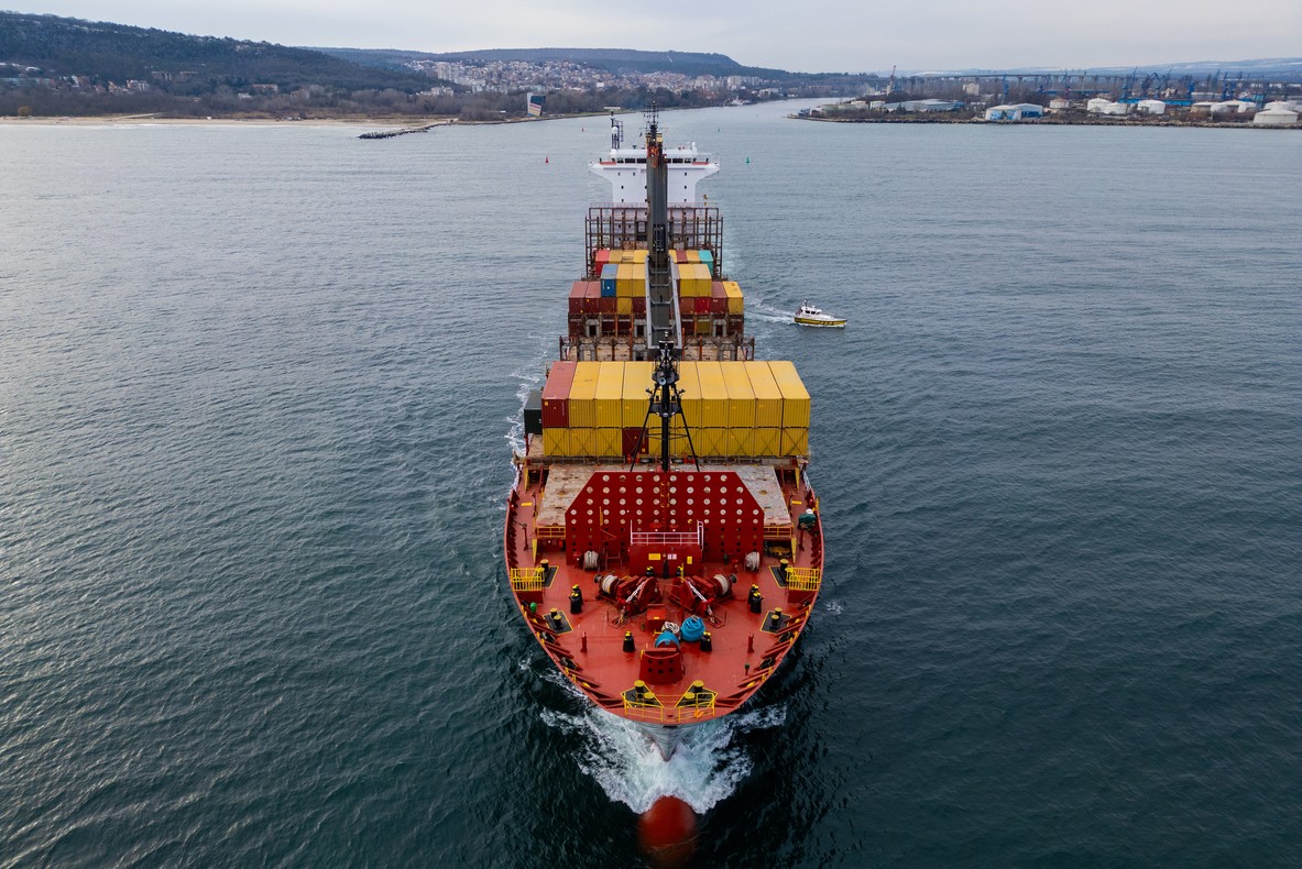 A container ship approaches the Black Sea port of Varna, Bulgaria. Photo: iStock/sandsun