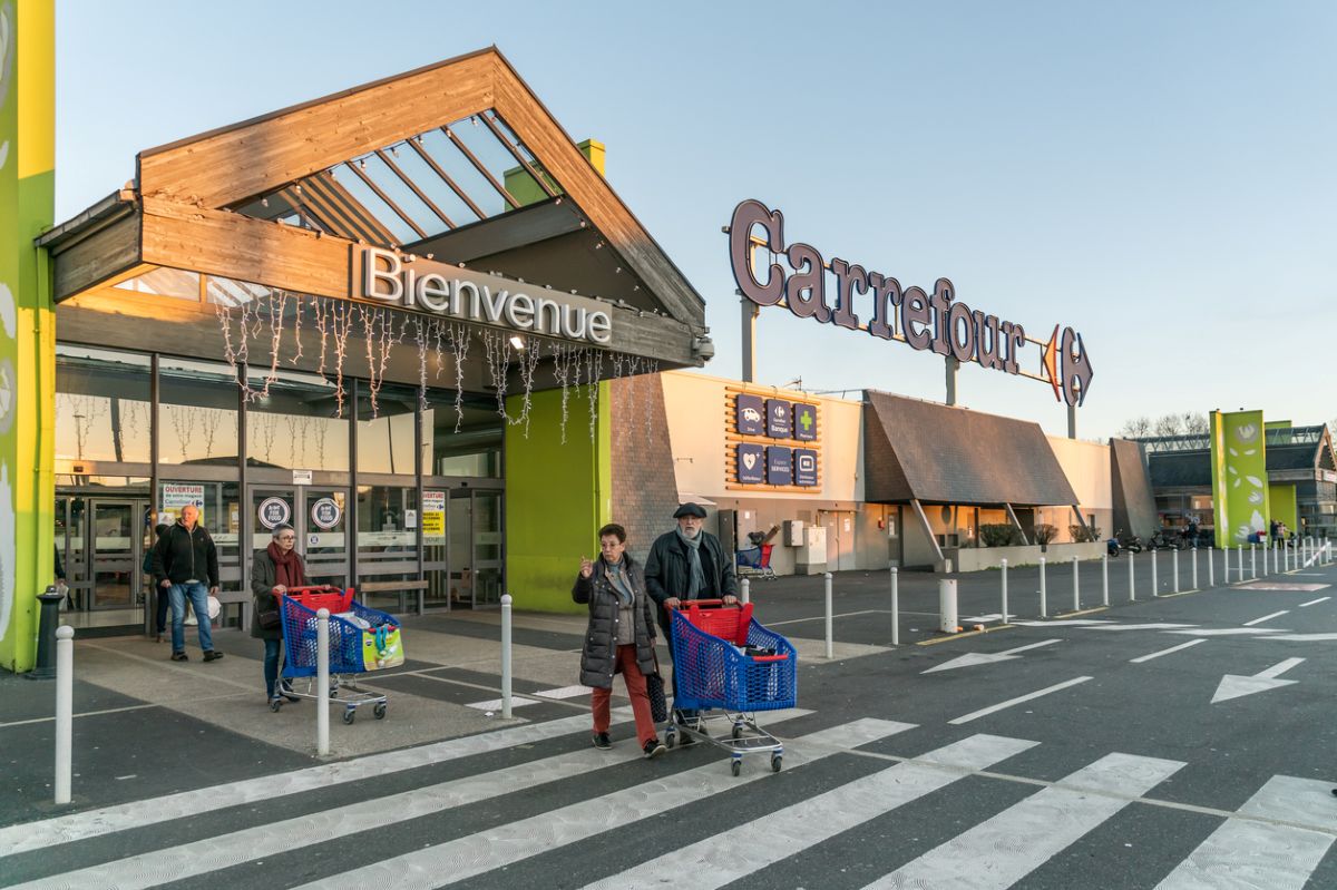 Carrefour was only one of the French supermarket chains affected. Photo: iStock/ivotheeditors