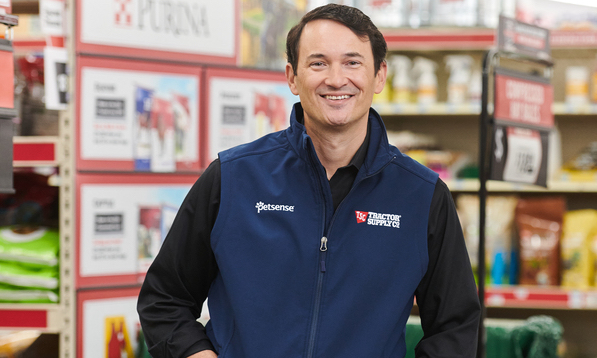Tractor Supply extends President and CEO Hal Lawton’s contract | LBM ...