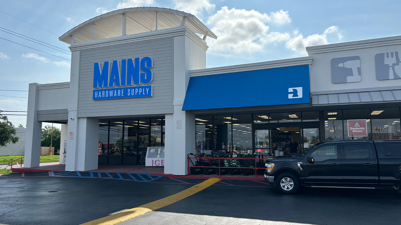 Mains Hardware Supply celebrates grand opening | LBM Journal