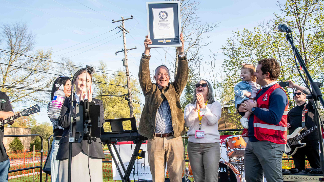 Tague Lumber celebrates breaking Guinness World Record | LBM Journal